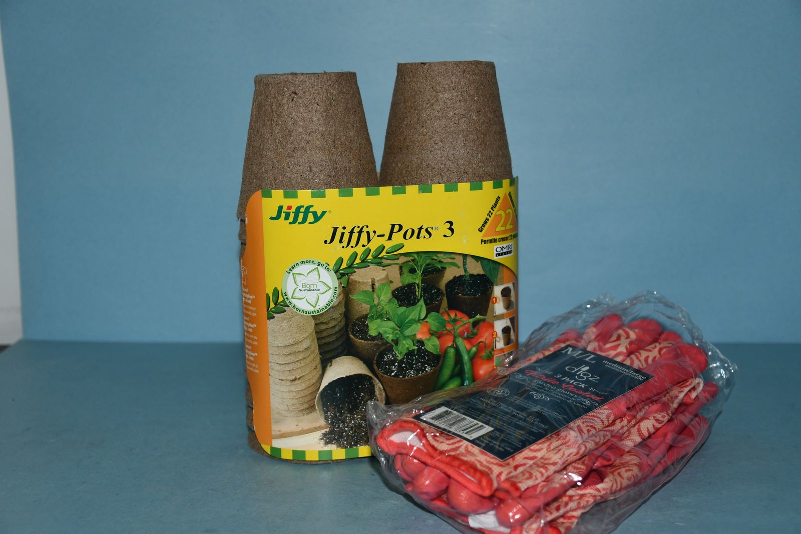 3 NEW PAIRS of GARDENING GLOVES (SIZE M/L) + 22 NEW JIFFY PEAT POTS (3") ~ ALL FOR $5