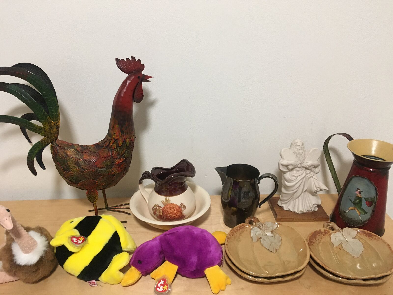 Collection of wonderful items"