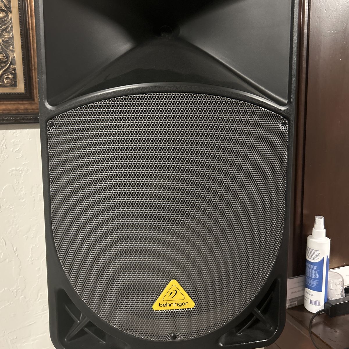Behringer Eurolive B115W