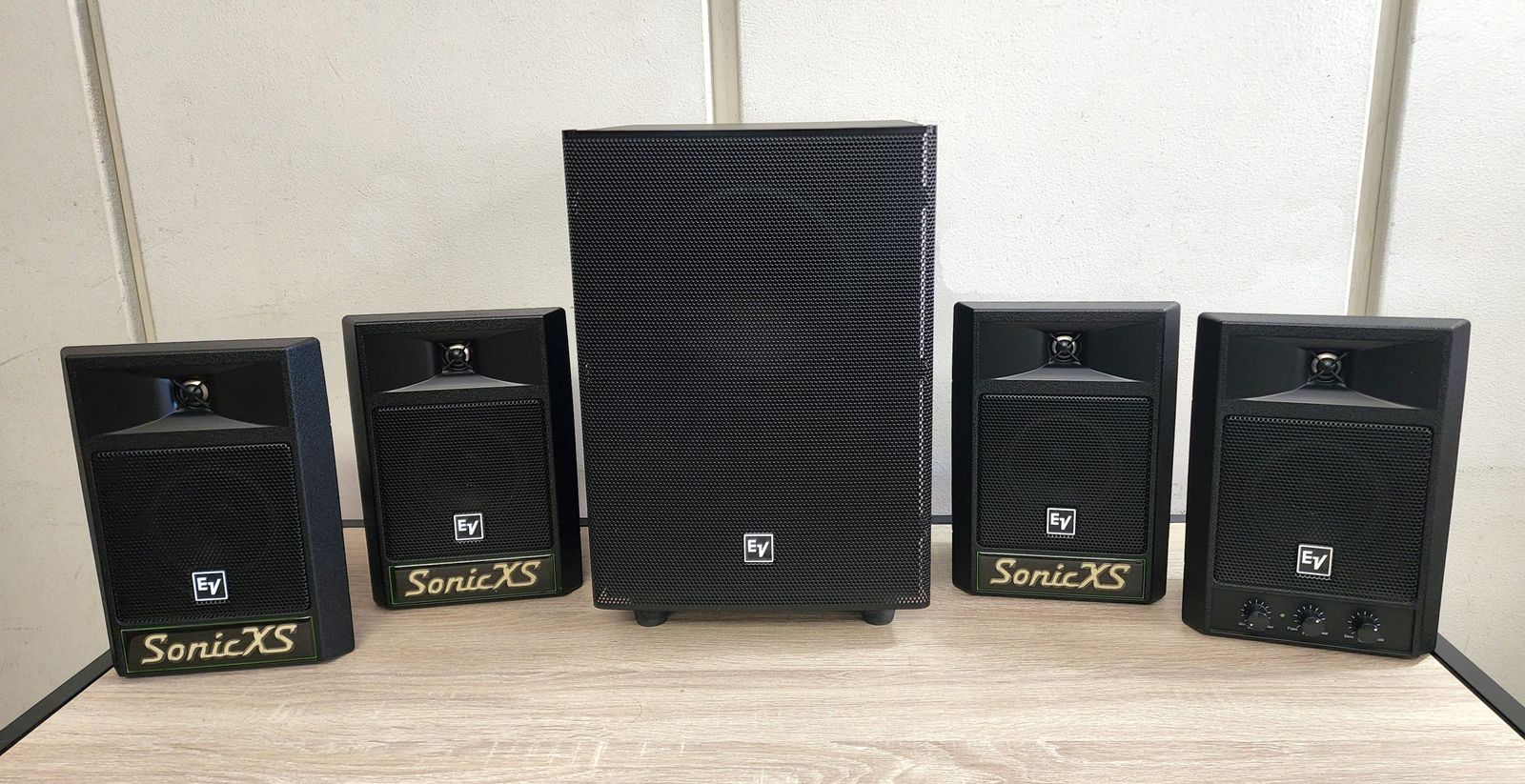 EV Sonic XS 4.1 Multimedia Speaker System