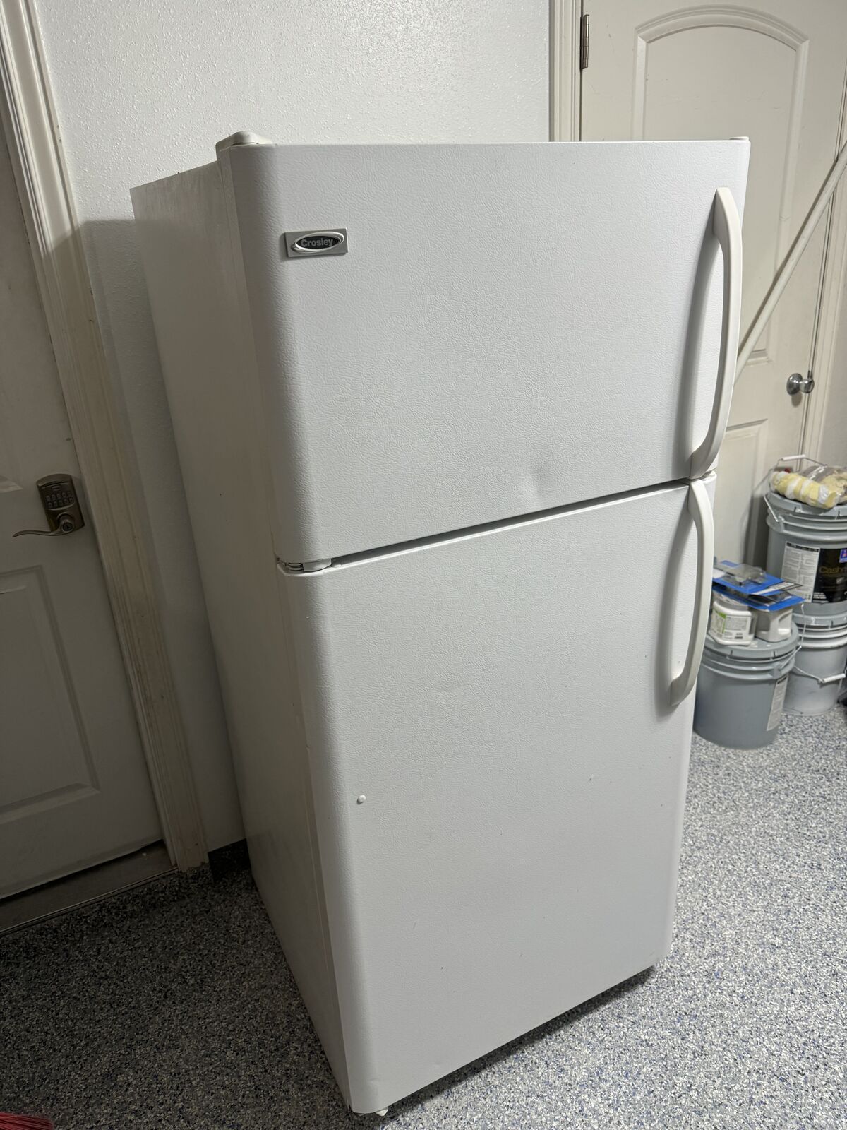 Kitchen Fridge - $250 OBO