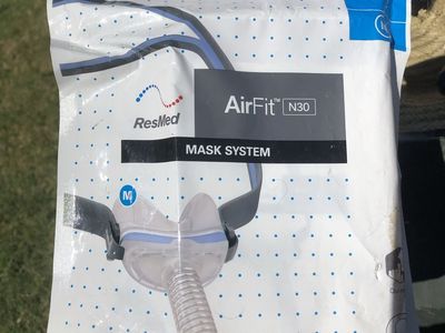 ResMed AirFit N30 Mask System Medium