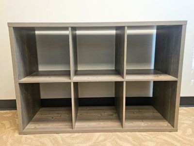 Modern Minimalistic Cube Shelf - 6 shelves