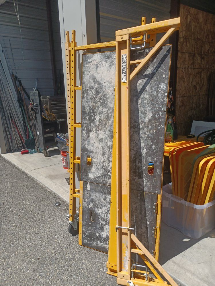 MetalTech Rolling Scaffold Tower / Baker Scaffold - Used