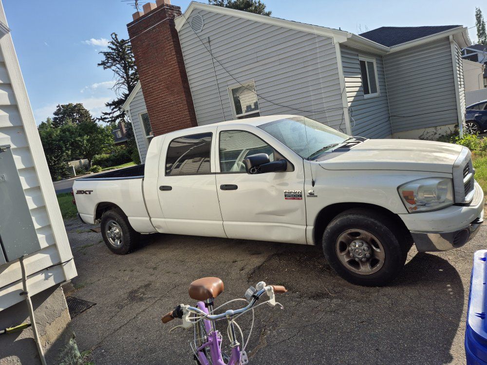 2008 Dodge Ram 2500 SXT