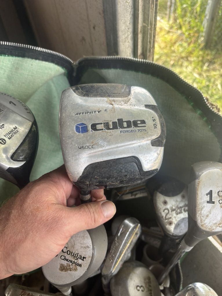 Left Handed Set Of Clubs