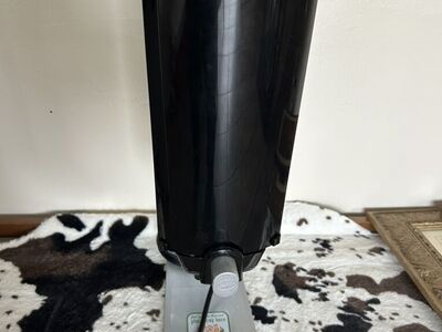 Gehl's MD Cheese Food Electric Warmer Dispenser