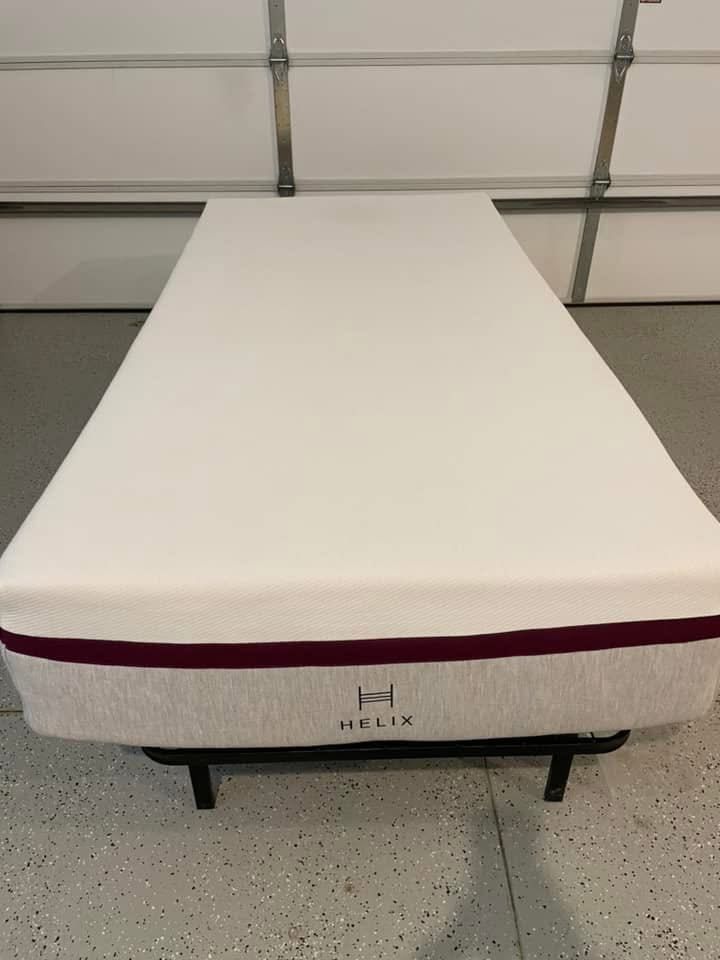 Helix Dusk Twin XL mattress