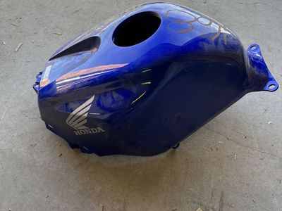 2004 Honda Cbr Tank Fairing