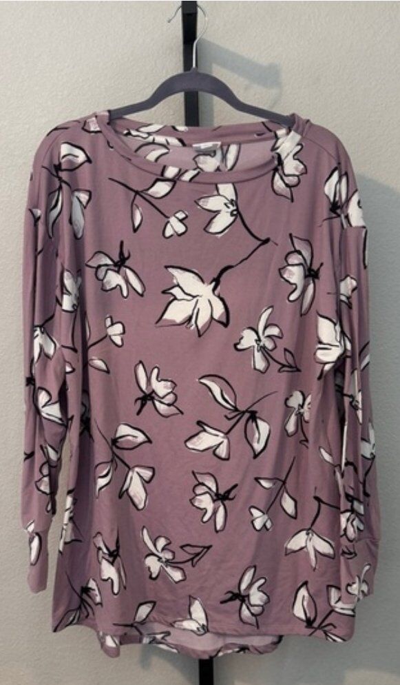Lularoe purple top