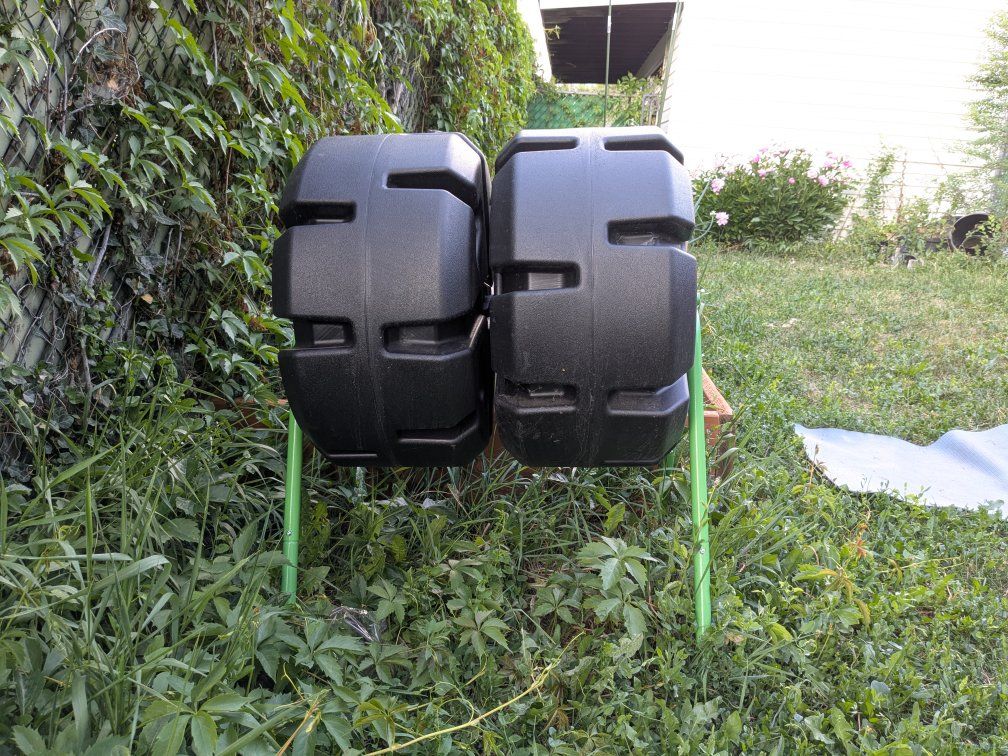 Hotfrog compost tumbler bin