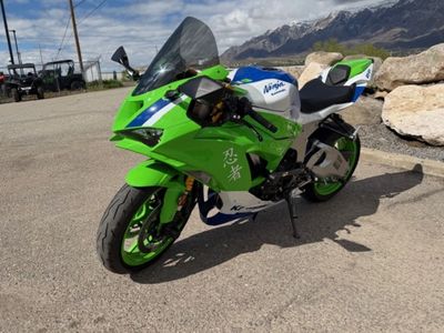 2024 Kawasaki Ninja® ZX™-6R 40th Anniversary Edition ABS
