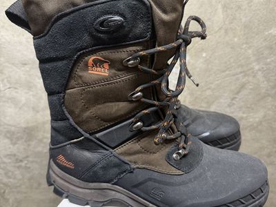 Sorel waterproof boots size 9