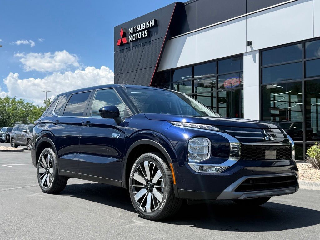 2026 Mitsubishi Outlander SE