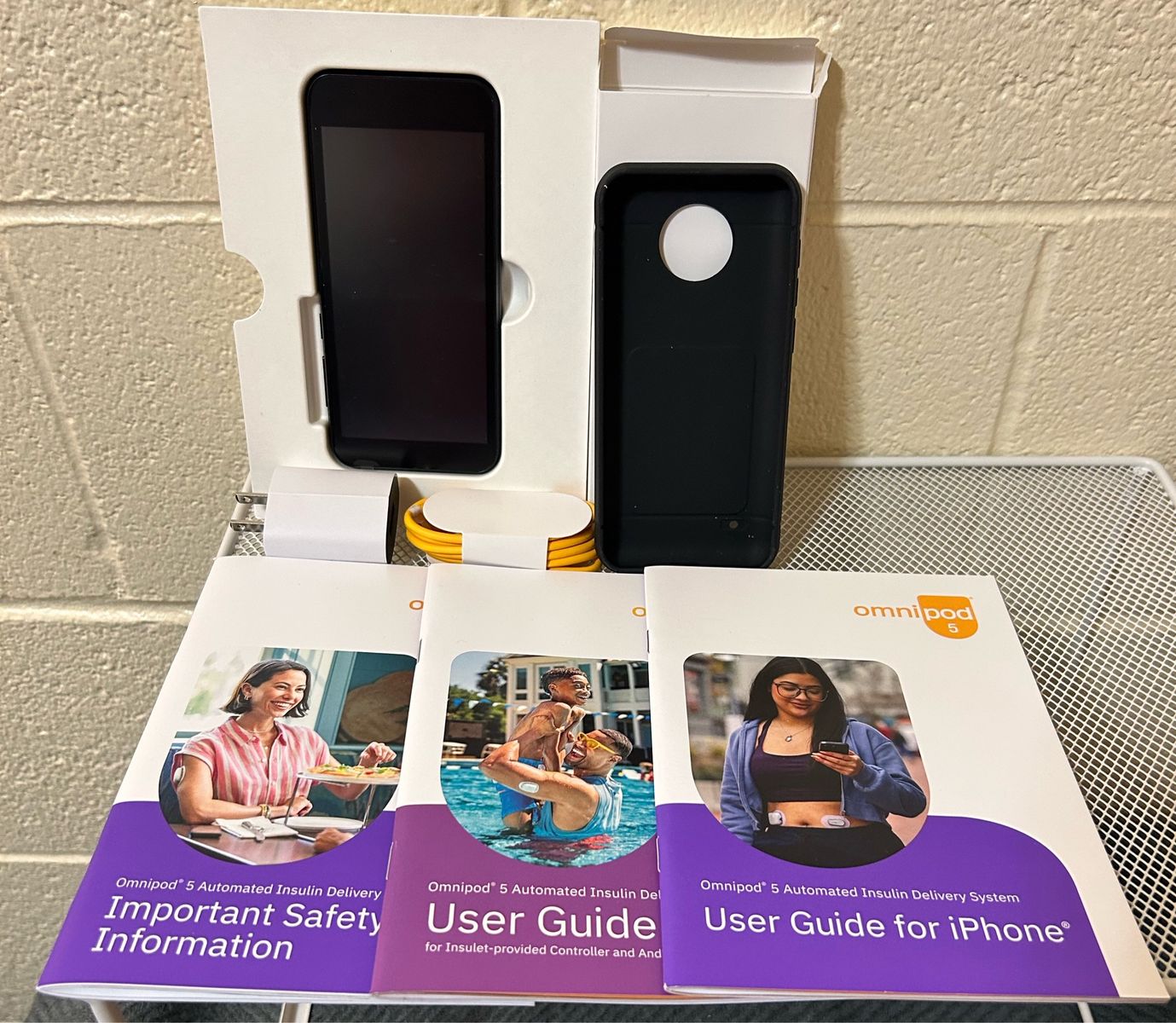 Omnipod 5 Automated Insulin Delivery System Controller & User Guides Cash Only Please