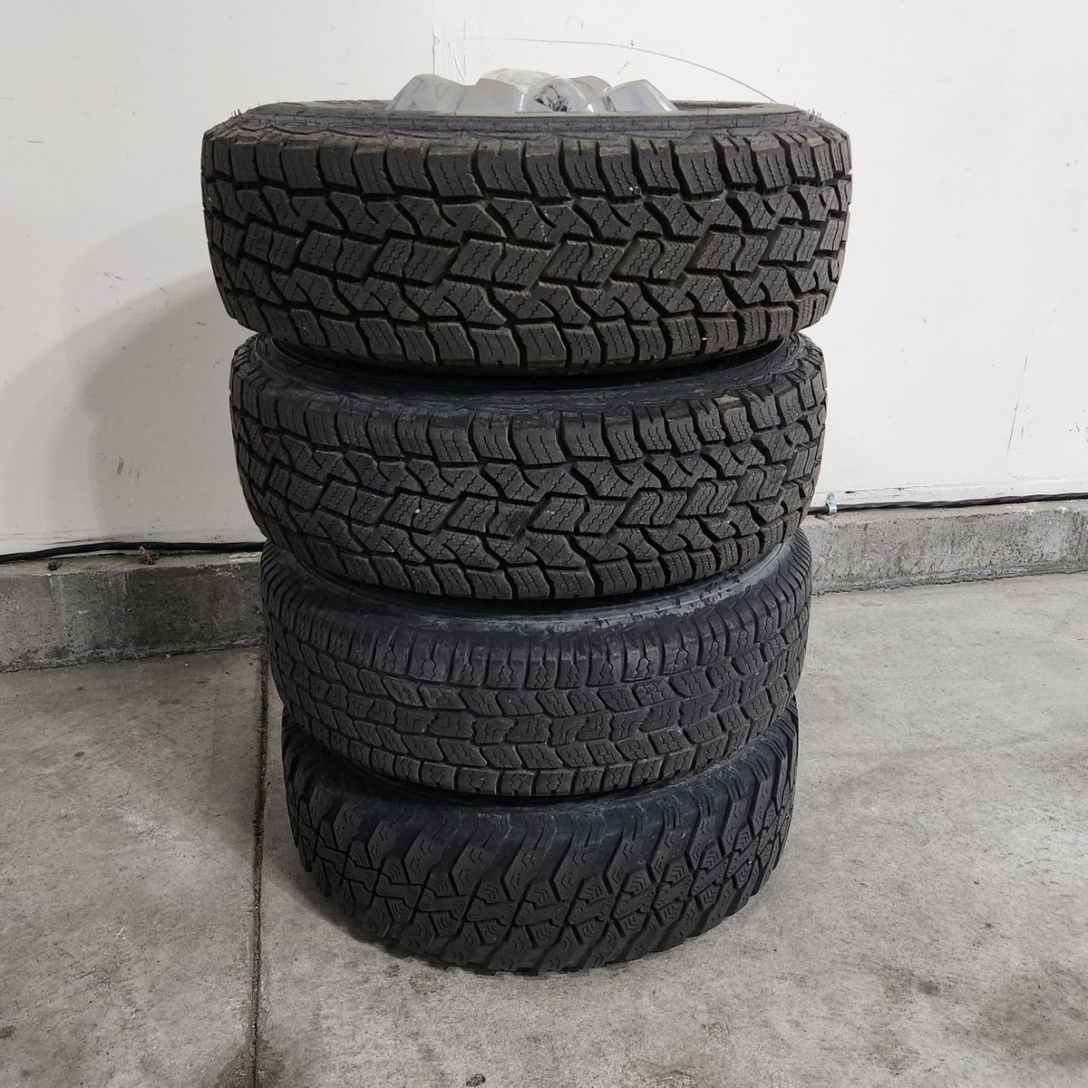 235/75r15 tires on Ford Ranger wheels