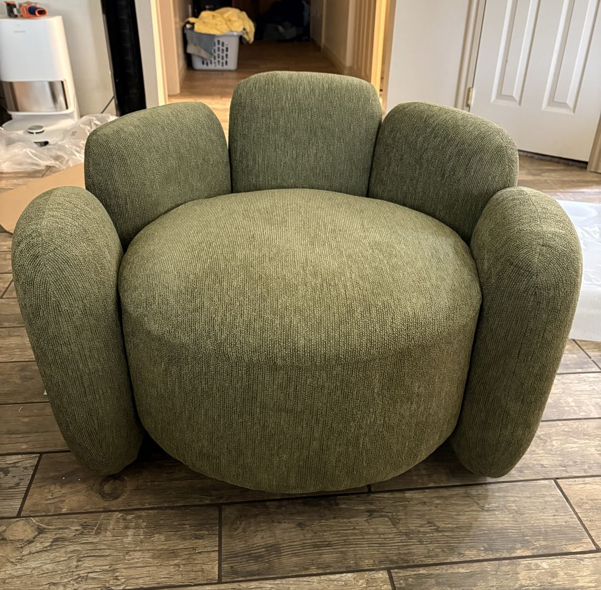 Modern Green  Accent Chair - Barrel Armchair