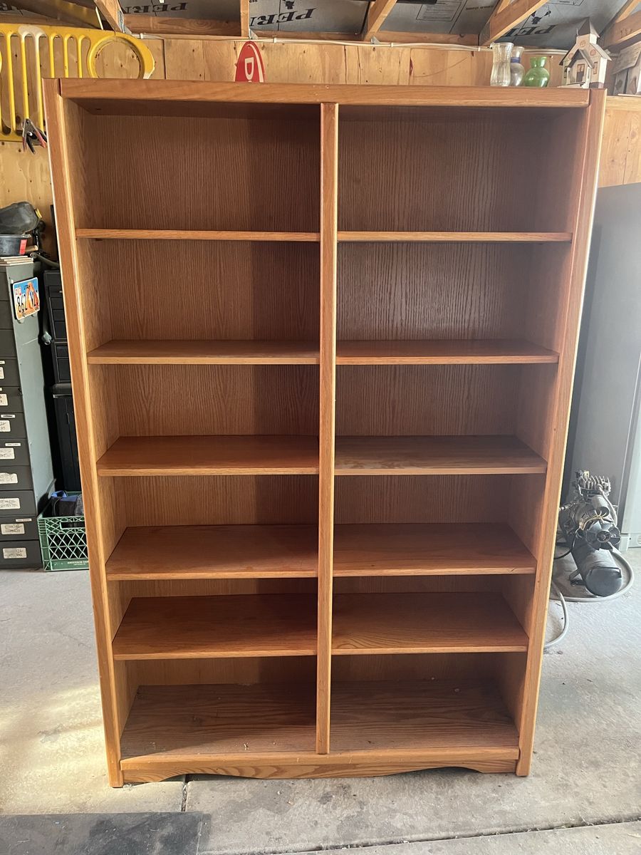 Book shelf