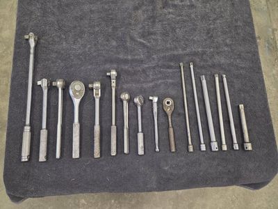 Assorted Socket Ratchets, Breaker Bars, and Extension Bars Lot: 1/4, 3/8, 1/2