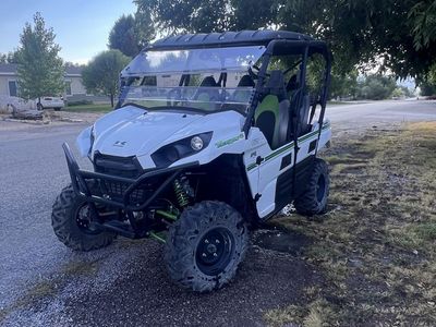 2016 Kawasaki Teryx 4 750FI 4x4 UTV Side-by-Side - White/Green, Excellent Condition