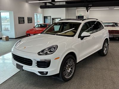 2017 PORSCHE CAYENNE Coupe Platinum Edition