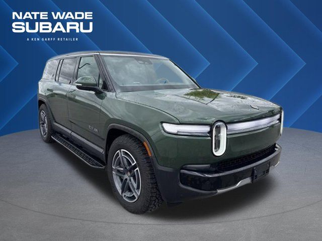 2025 Rivian R1S Adventure