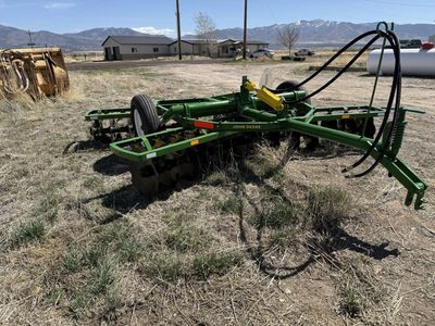 John Deere 10ft Tandem Tillage Disc