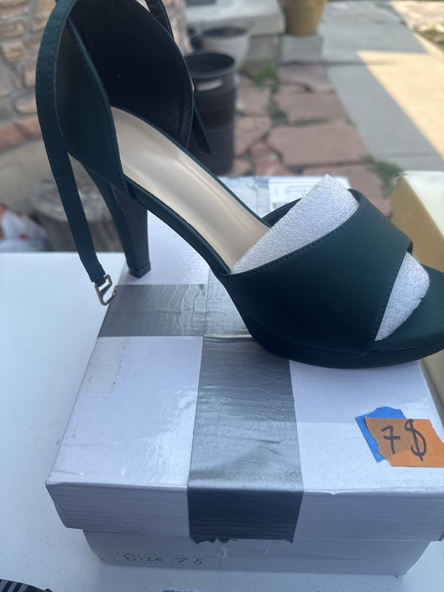 Greens heels