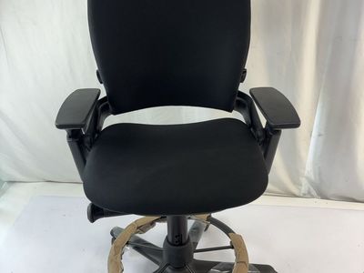 New Steelcase Leap V2 Drafting Chair
