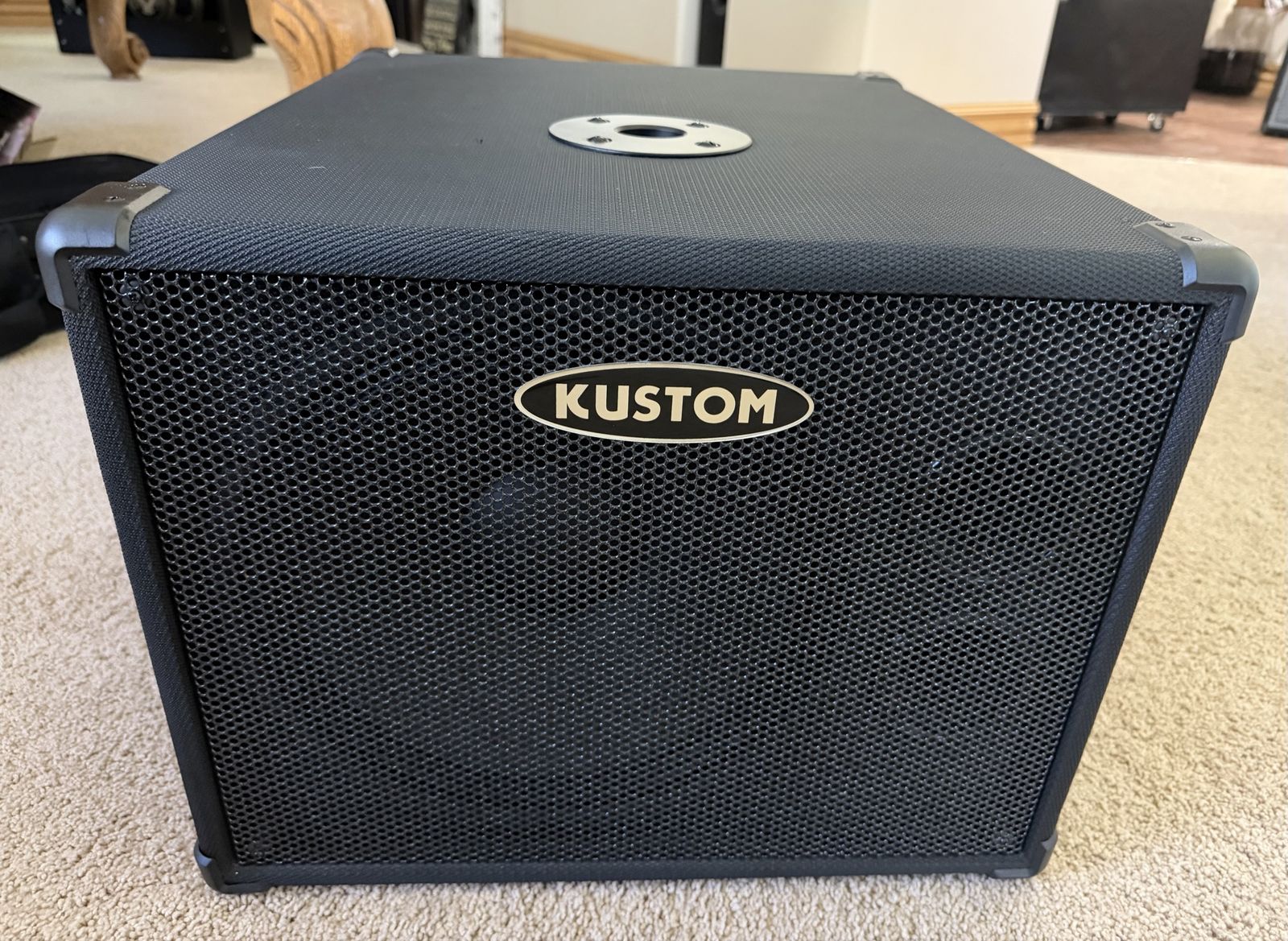 Kustom PA112-S Powered Subwoofer Speaker Cabinet - new/never used