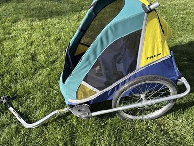 Trek brand child trailer