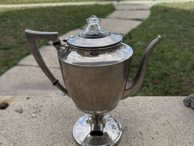 Landers, Frary & Clark Universal Percolator