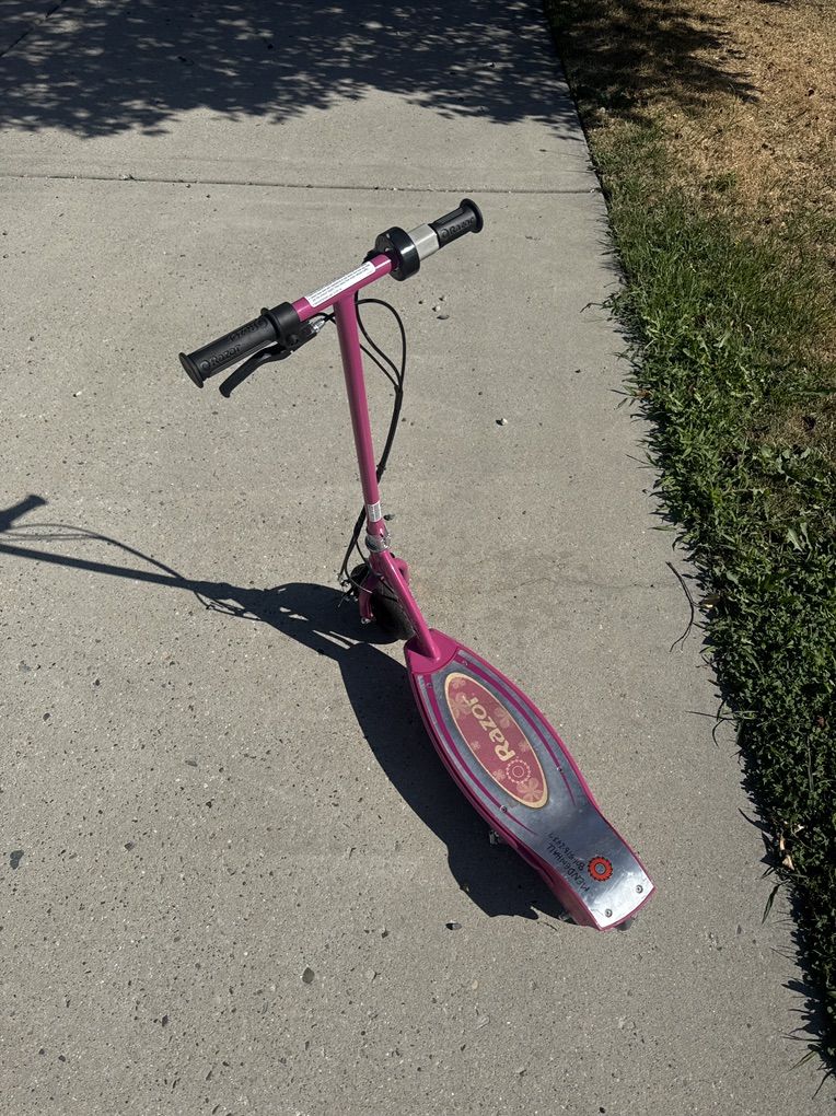 Electric Razor Scooter