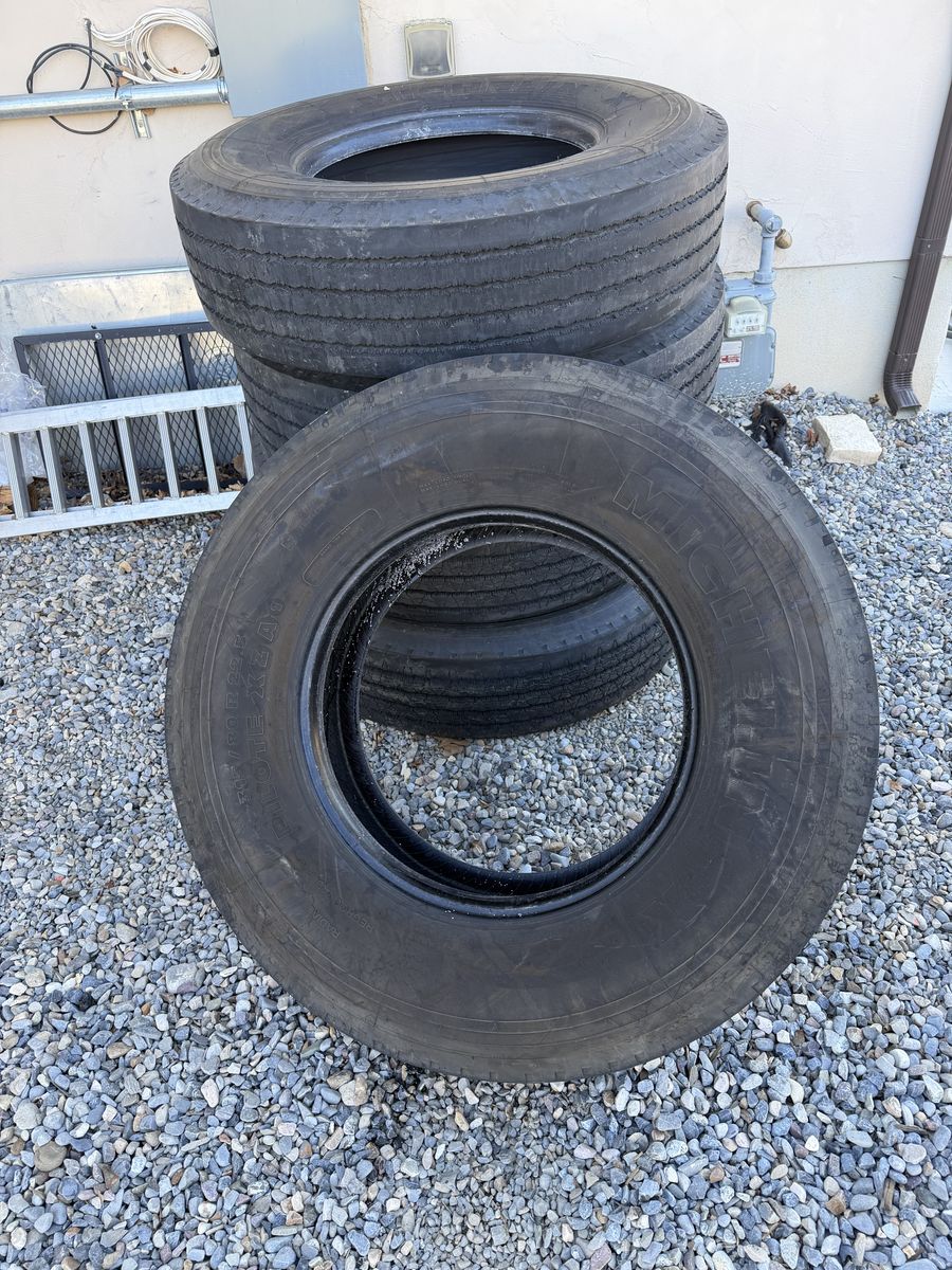Michelin 315/80r22.5 Tires 315/80 r22.5