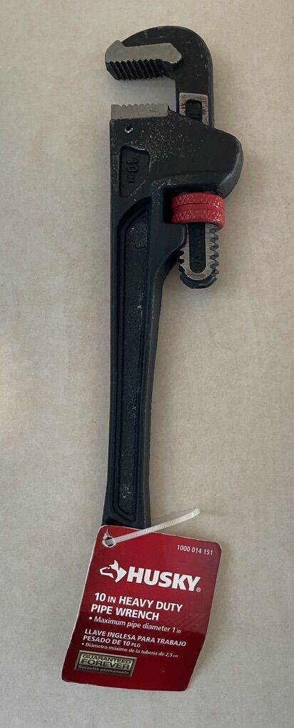 Husky 10in Heavy Duty Pipe Wrench