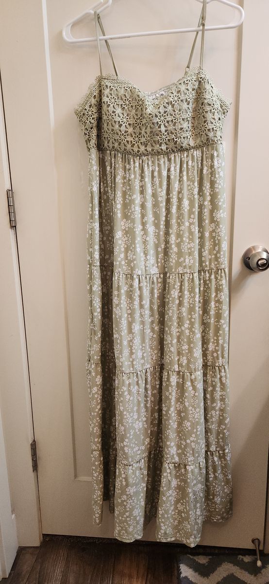 Green Floral Spaghetti Strap Dress