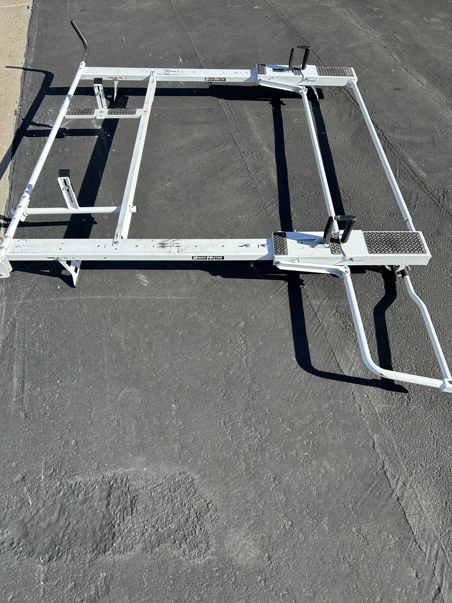 Kargo Master Pipe And Ladder Rack