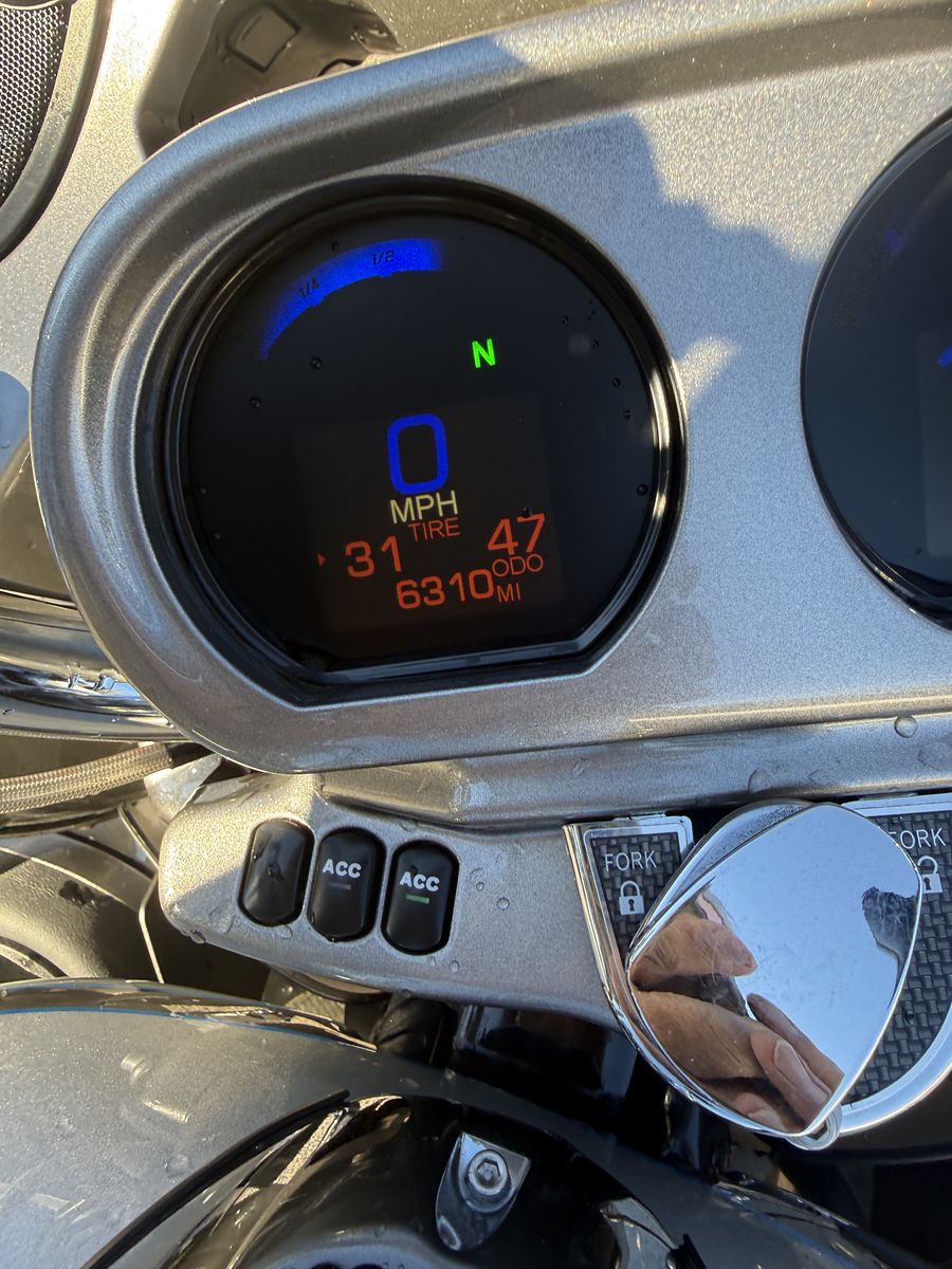 2016’ HARLEY DAVIDSON ROAD GLIDE ULTRA CVO