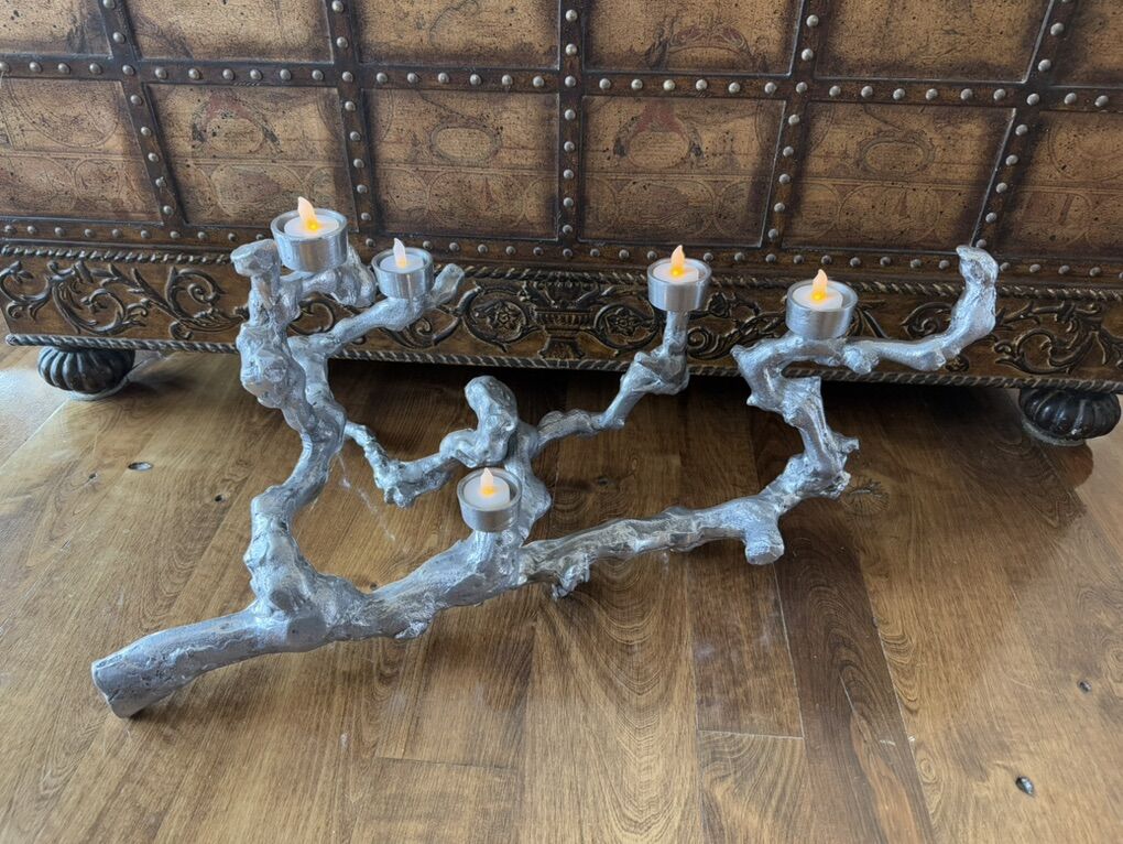 Heavy Metal Centerpiece 27 Long Bellagio