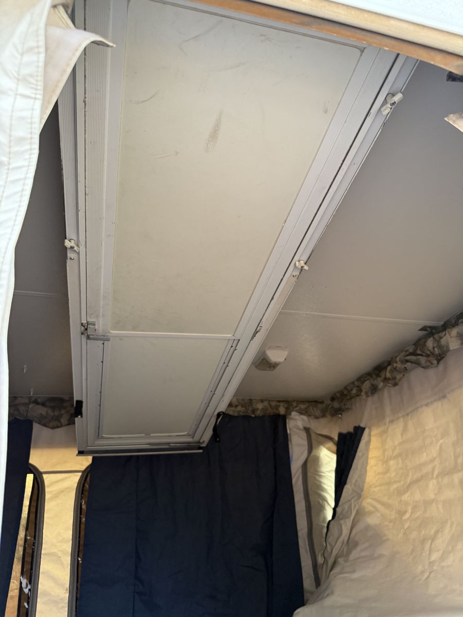 Main image 27