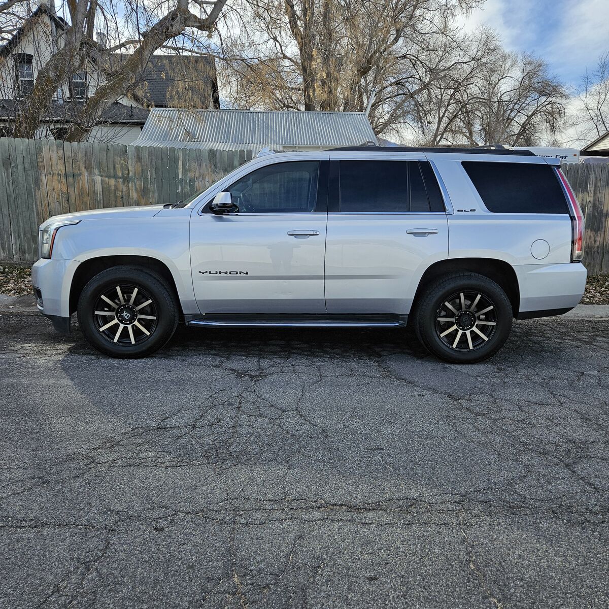 2015 GMC Yukon SLE