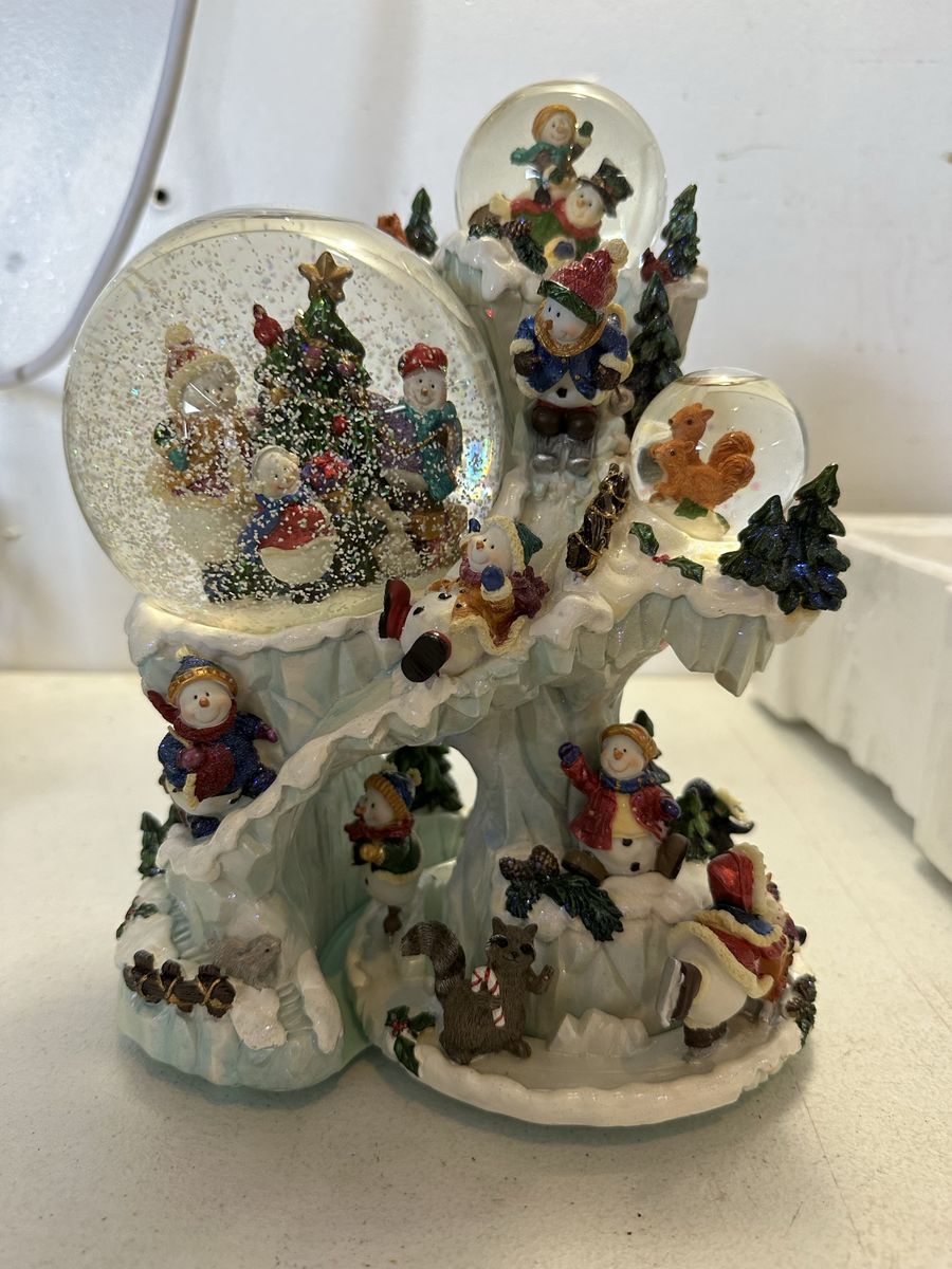Kirkland Christmas Musical 3 Snow Globes Snowman Winter Cave Revolving Base 10"