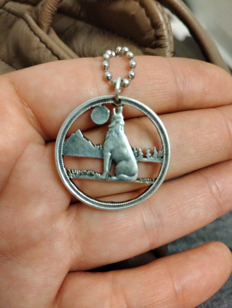 Silver 1967 Canadian 50¢ Centennial Howling Wolf Hand-Cut Coin Jewlery