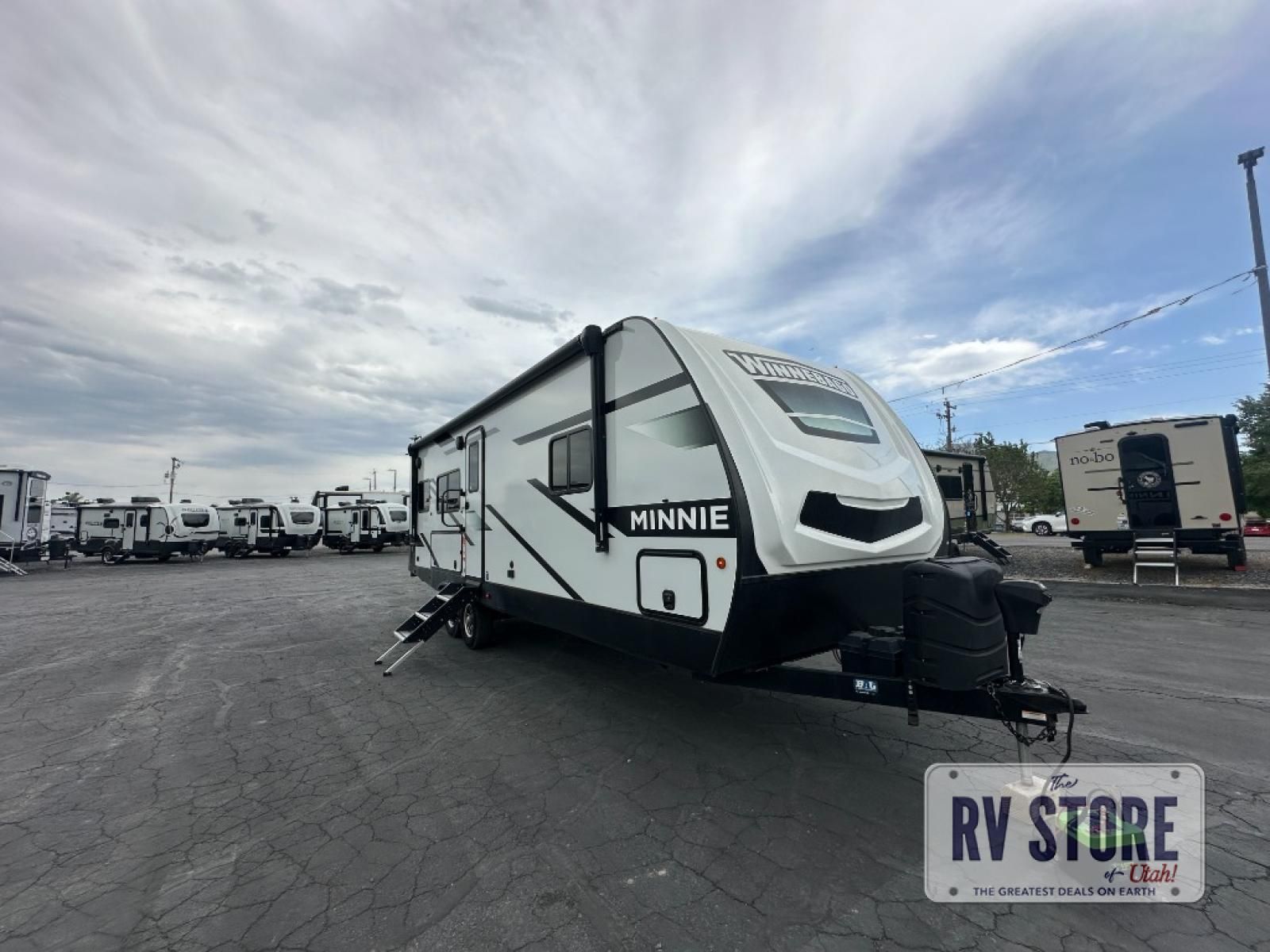 2023 Winnebago Minnie 2630MLRK Travel Trailer Front Bedroom|Outdoor Kitchen|Rear Kitchen|Walk-Thru Bath