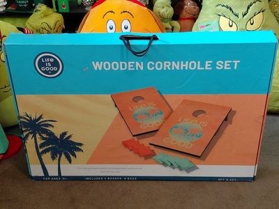 New & Sealed Life Is Good Wooden Cornhole Set