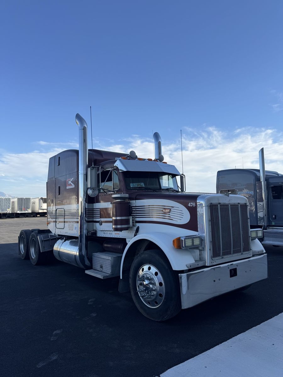 2003 Peterbilt 378 