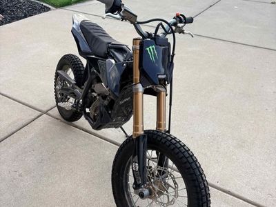 2024 Surron Hyperbee.