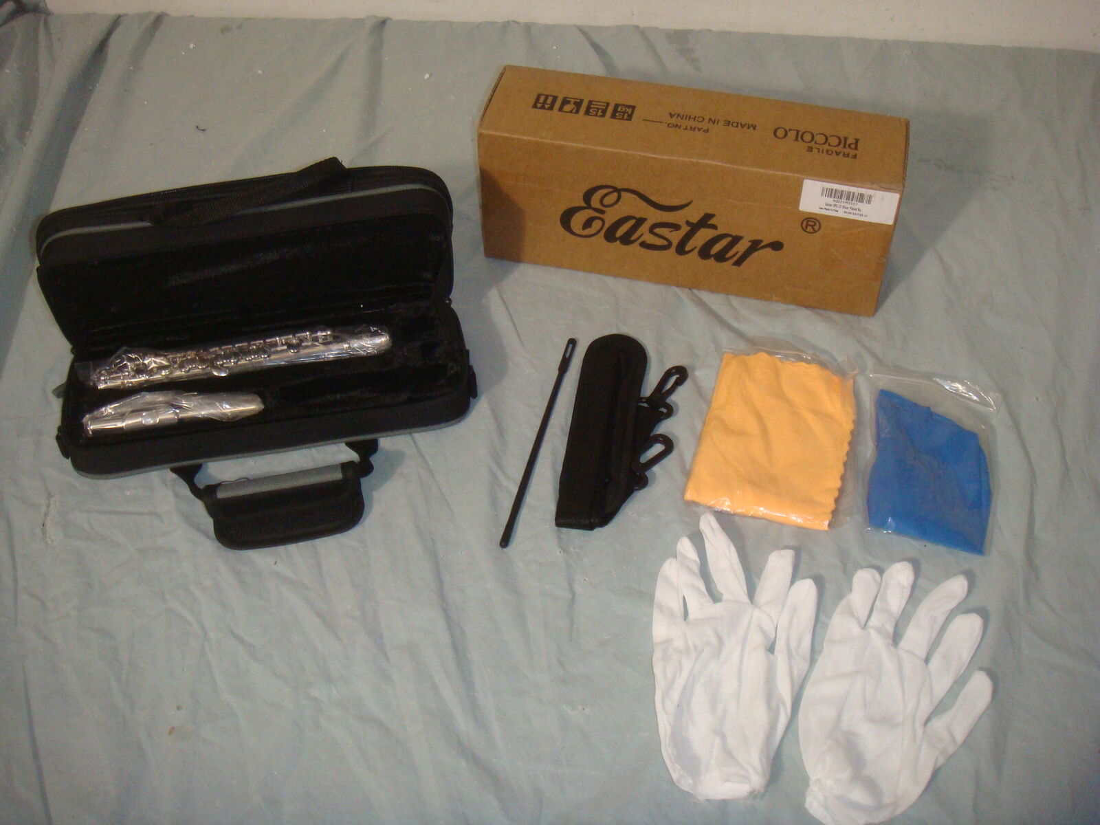 EASTAR EPC-2S SILVER PLATED KEY OF C STUDENT PICCOLO WITH CASE - NEW!