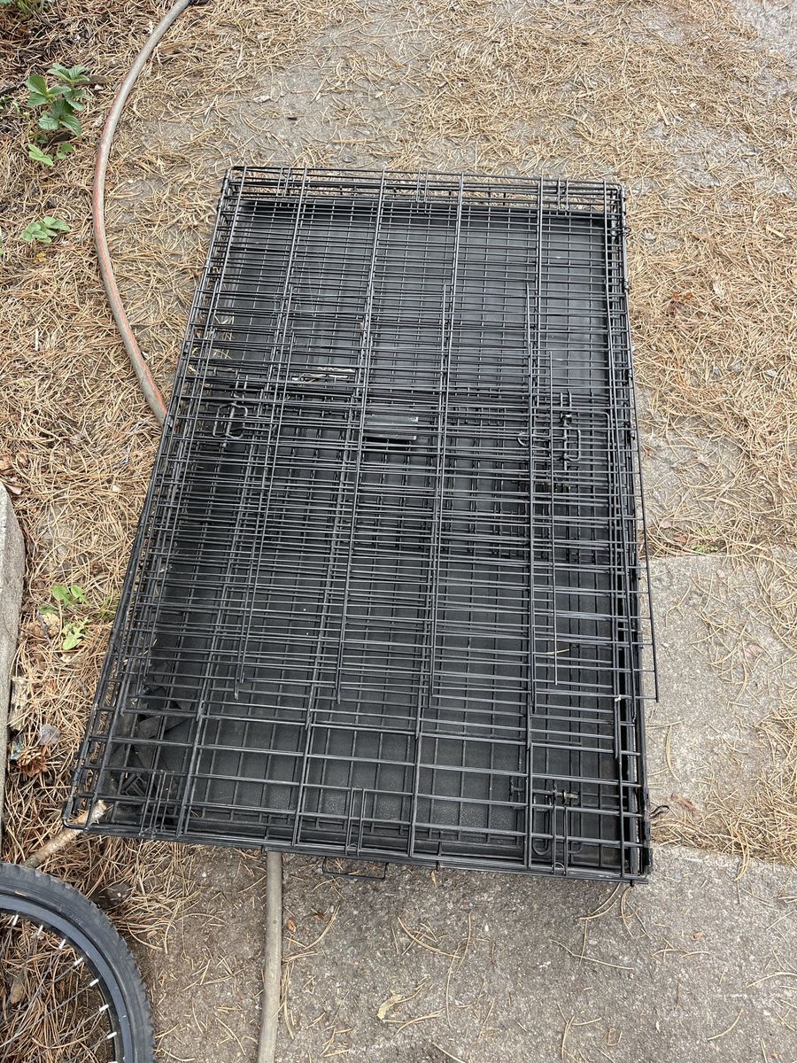 Large Dog Kennel
