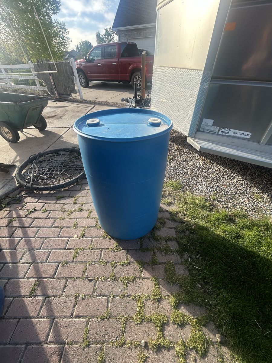 55 Gallon Water Container